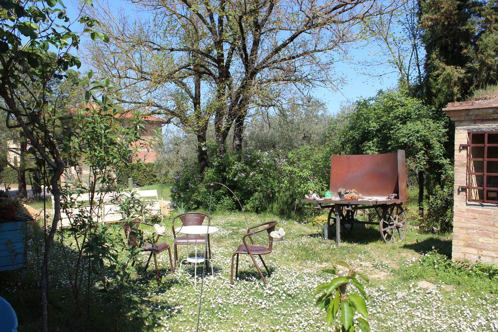 Bio Agriturismo Podere Pretoia San Gimignano Eksteriør billede
