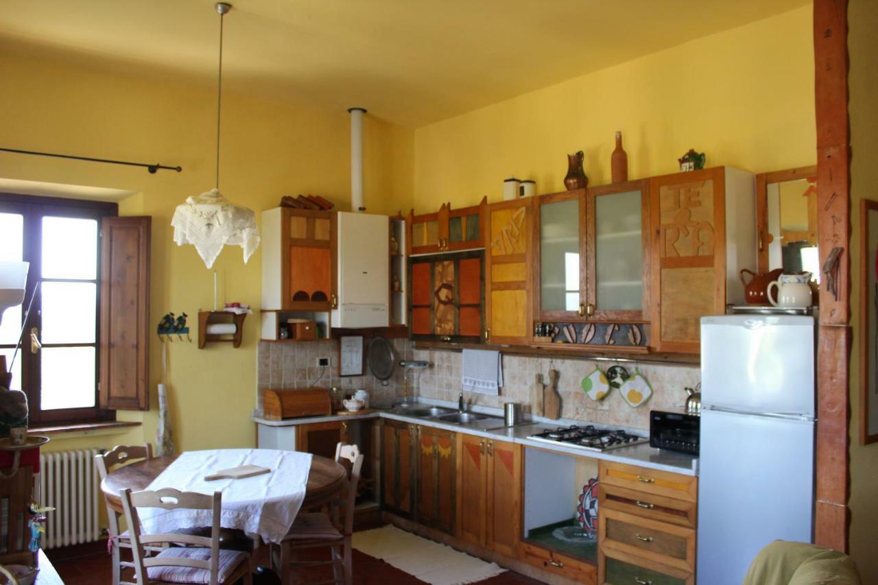 Bio Agriturismo Podere Pretoia San Gimignano Eksteriør billede